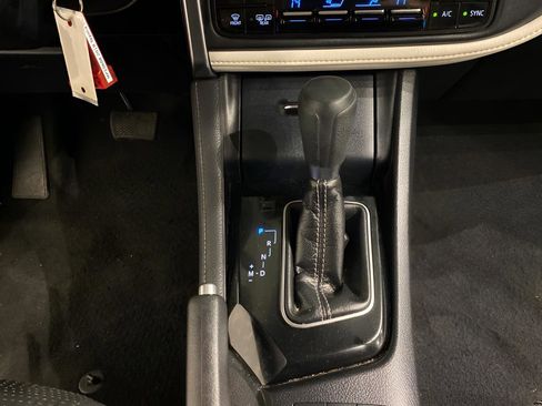 Used 2018 Toyota Corolla iM image 14