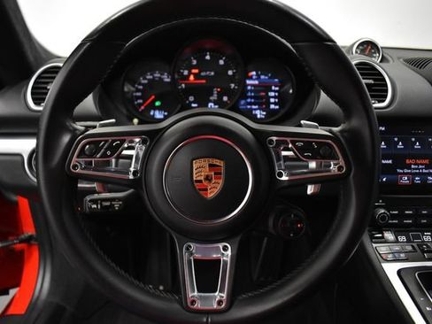 Used 2018 Porsche 718 Cayman GTS RWD image 12