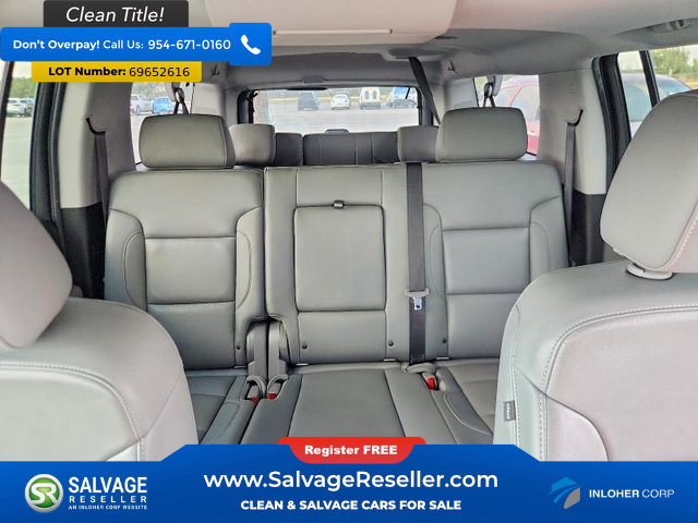 Used 2019 Chevrolet Suburban LT RWD image 13