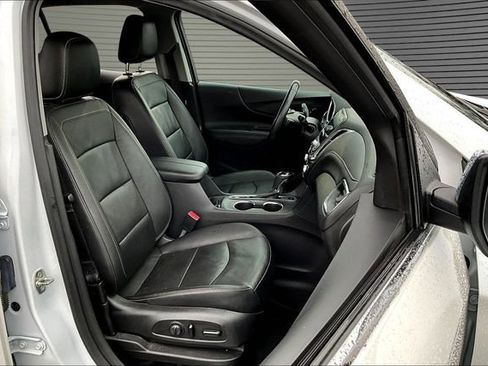 Used 2020 Chevrolet Equinox Premier image 28