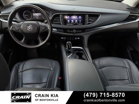 Used 2020 Buick Enclave Essence AWD/4WD image 29