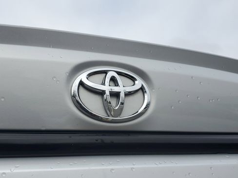 Certified 2024 Toyota Corolla SE image 9