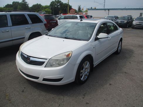 Used 2008 Saturn Aura XE w/ Premium Trim Package image 2