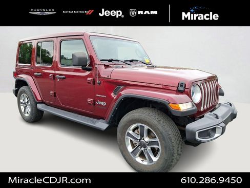 Used 2021 Jeep Wrangler Unlimited Sahara AWD/4WD image 1