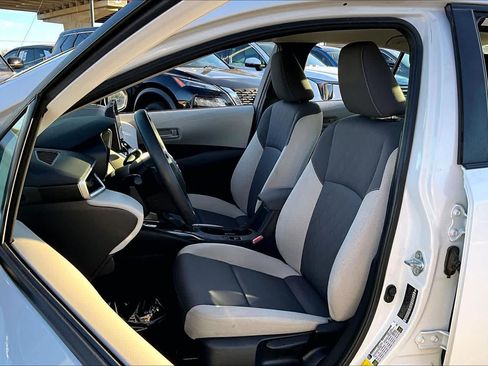 Used 2024 Toyota Corolla LE image 8