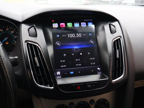 Used 2014 Ford Focus SE image 20