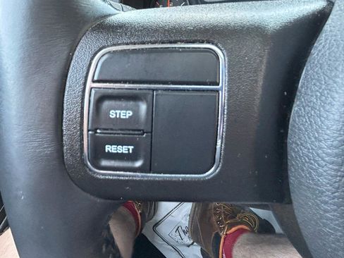 Used 2016 Jeep Patriot High Altitude AWD/4WD image 19