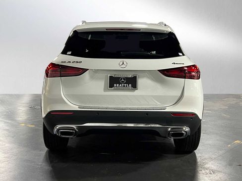 Certified 2025 Mercedes-Benz GLA 250 4MATIC image 6