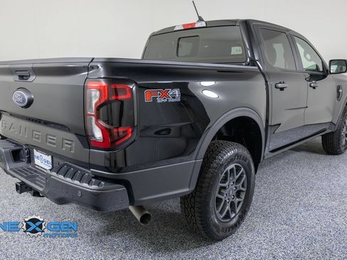Used 2025 Ford Ranger XLT w/ FX4 Off-Road Package AWD/4WD image 7