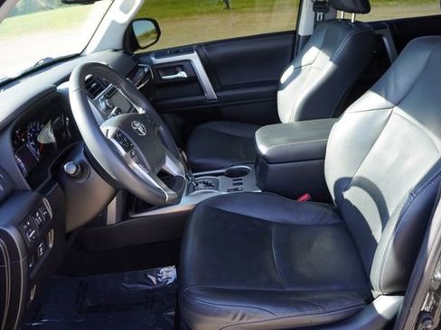 Used 2018 Toyota 4Runner Limited RWD image 16
