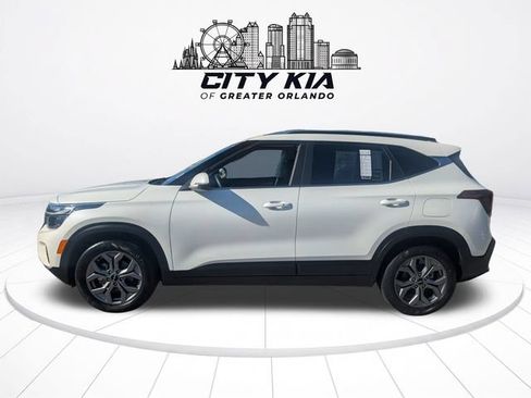 Certified 2024 Kia Seltos S FWD image 3