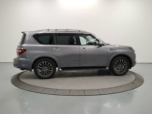 Used 2022 Nissan Armada Platinum w/ Captain's Chairs Package RWD image 9
