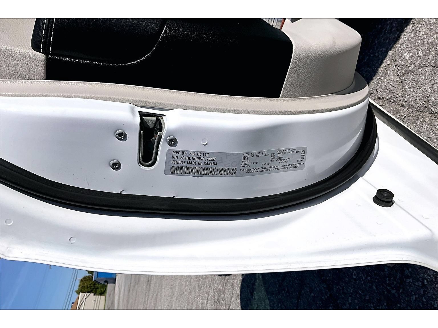 Certified 2022 Chrysler Pacifica Touring-L FWD image 31
