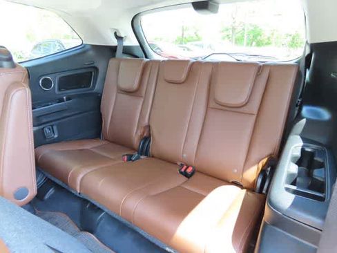 Used 2023 Subaru Ascent Touring AWD/4WD image 15