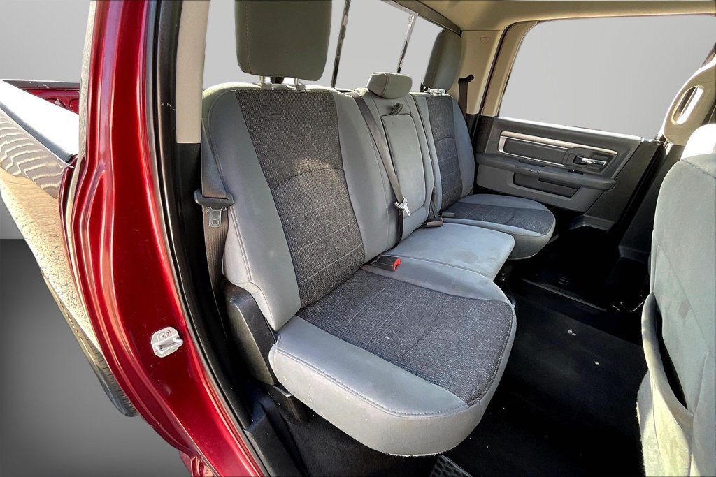 Used 2018 RAM 1500 Big Horn AWD/4WD image 26