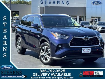 Used 2022 Toyota Highlander XLE