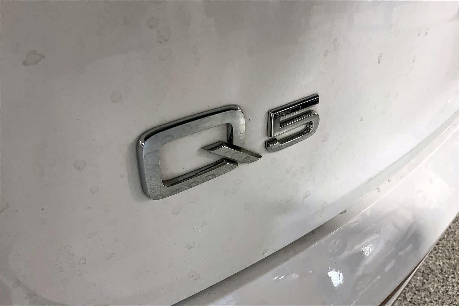 Used 2023 Audi Q5 2.0T Premium Plus w/ Premium Plus Package AWD/4WD image 29