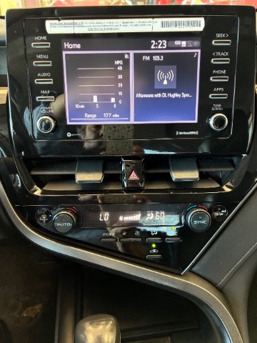Used 2024 Toyota Camry SE FWD image 18