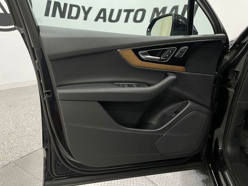 Used 2017 Audi Q7 3.0T Premium Plus image 15