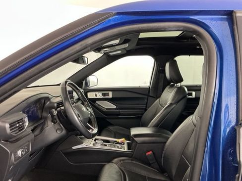 Used 2020 Ford Explorer ST w/ ST Street Pack AWD/4WD image 10