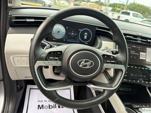 Certified 2024 Hyundai Tucson Limited AWD/4WD image 19