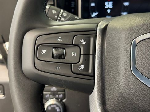 New 2026 GMC Sierra 1500 SLE image 32