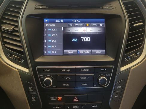 Used 2017 Hyundai Santa Fe Sport AWD/4WD image 25