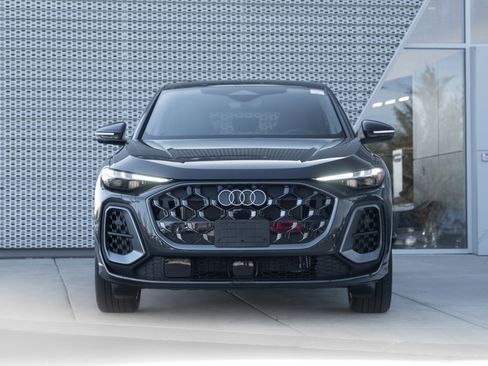 New 2025 Audi Q5 Prestige image 33