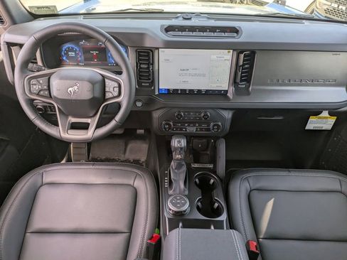 New 2025 Ford Bronco Badlands AWD/4WD image 16