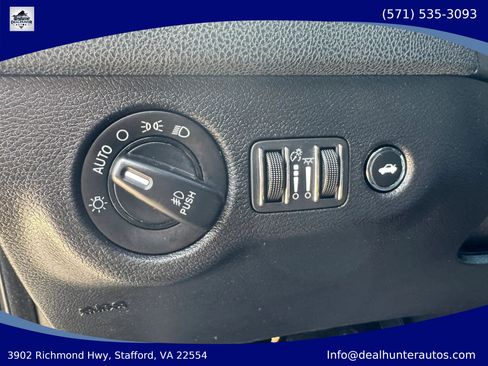 Used 2019 Dodge Charger GT RWD image 12