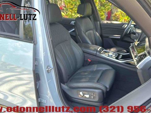 Used 2024 BMW X7 xDrive40i w/ Executive Package AWD/4WD image 10