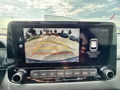 Used 2023 Hyundai Kona Limited FWD image 17