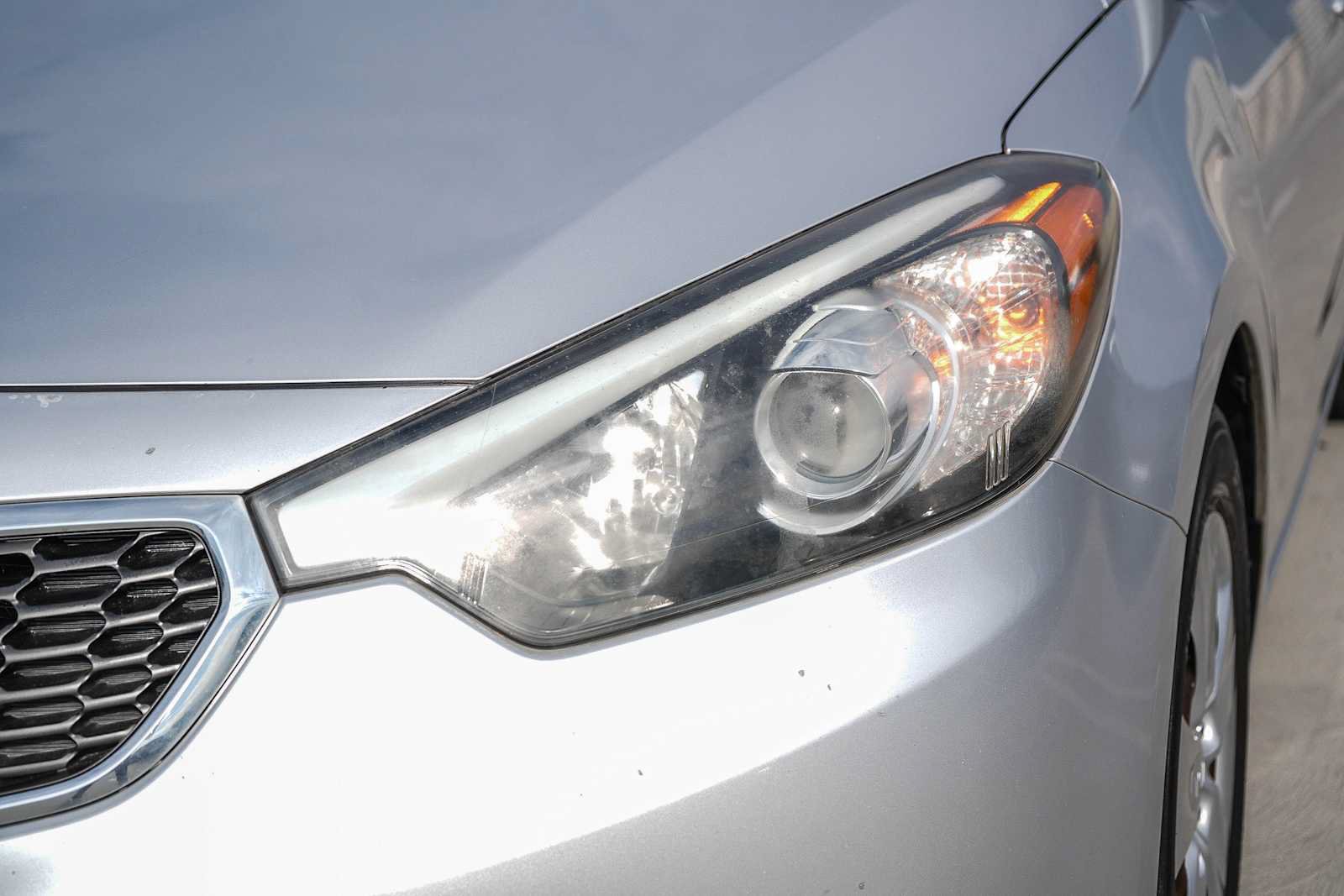 Used 2016 Kia Forte LX FWD image 5