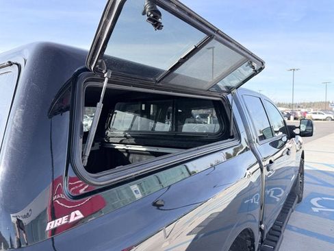 Certified 2023 Nissan Titan SV w/ SV Convenience Package image 11