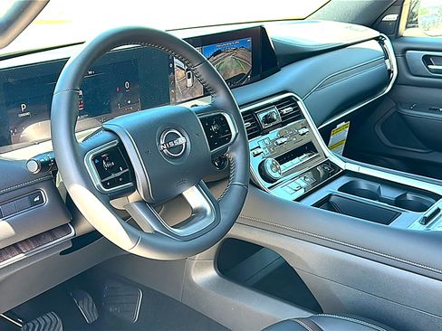 New 2026 Nissan Armada SL w/ Captain's Chari Seat Package AWD/4WD image 9