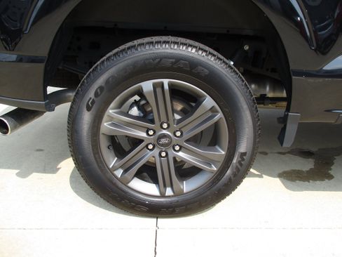 Used 2023 Ford F150 XLT w/ Equipment Group 302A High AWD/4WD image 17