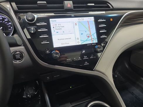 Used 2018 Toyota Camry XLE w/ Driver Assist Package FWD image 20