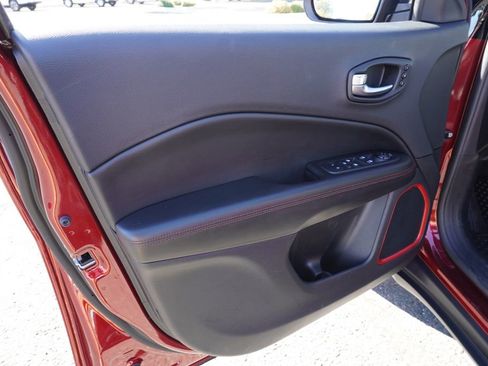 Used 2021 Jeep Compass Trailhawk image 14