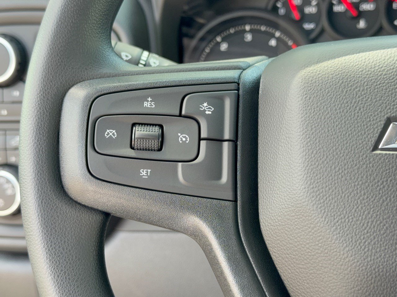 New 2026 Chevrolet Silverado 2500 Custom w/ Custom Value Package AWD/4WD image 18