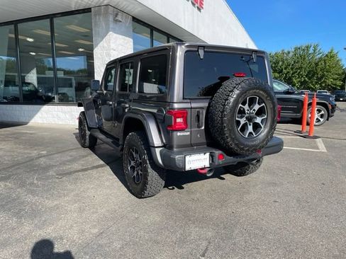 Used 2018 Jeep Wrangler Unlimited Rubicon w/ Dual Top Group AWD/4WD image 7