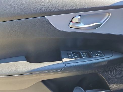 Certified 2024 Kia Forte LXS w/ LXS Technology Package FWD image 12