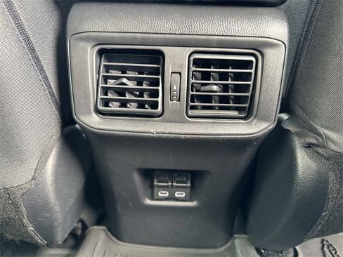 Used 2023 Toyota RAV4 AWD Hybrid image 22