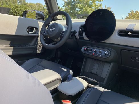 Used 2026 MINI Cooper S FWD image 6