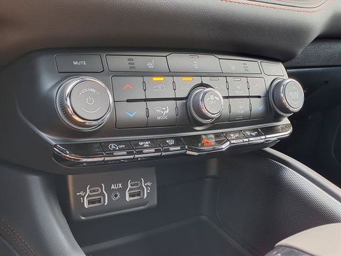 New 2026 Dodge Durango GT w/ Blacktop Package RWD image 13