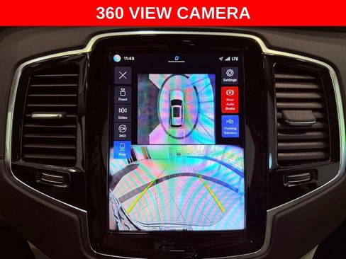 Used 2024 Volvo XC90 T8 Ultimate w/ Lounge Package image 10