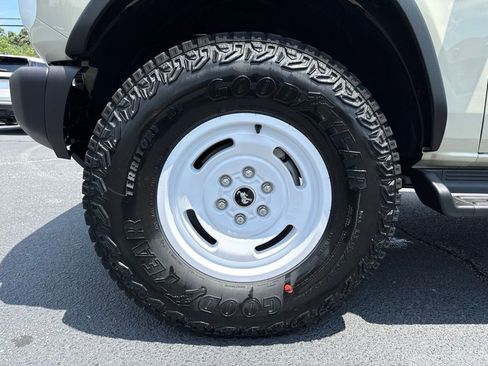 New 2026 Ford Bronco Heritage Edition AWD/4WD image 40