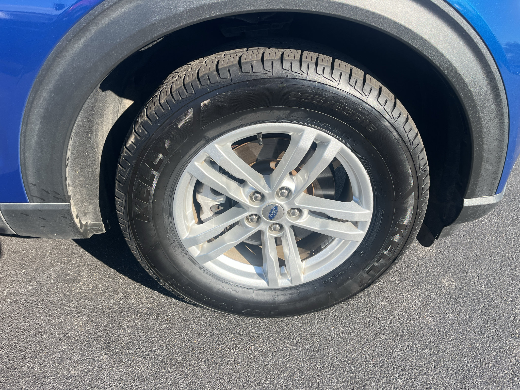 Used 2020 Ford Explorer XLT w/ Equipment Group 202A RWD image 12