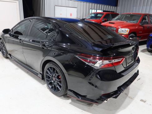 Used 2022 Toyota Camry TRD w/ TRD Package w/JBL Audio FWD image 3