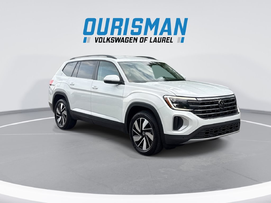 Used 2024 Volkswagen Atlas SE FWD image 2