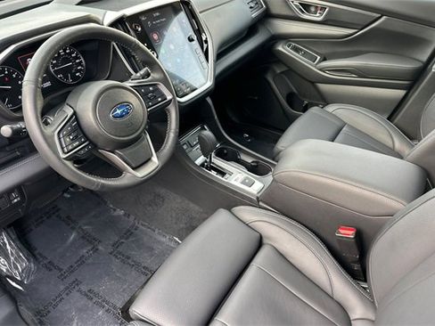 Certified 2025 Subaru Ascent Limited image 10